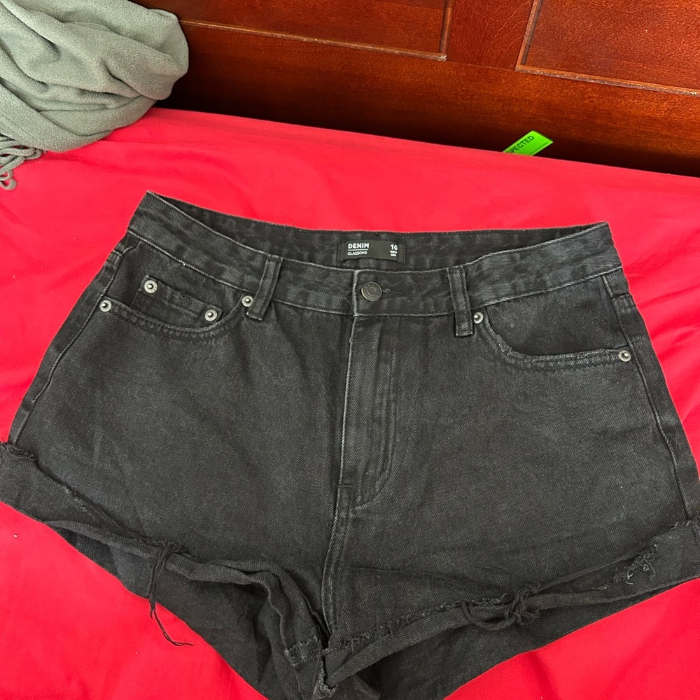 Glassons Black Denim Jean Shorts